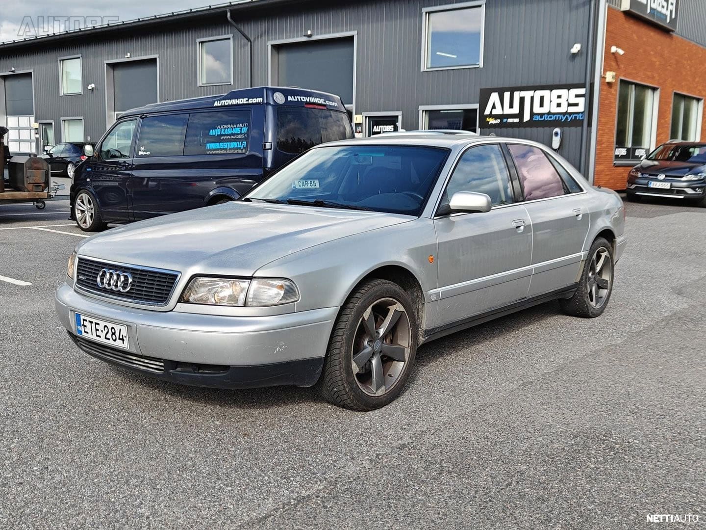 2 V8 sedan Aut. || Juuri saapunut !!