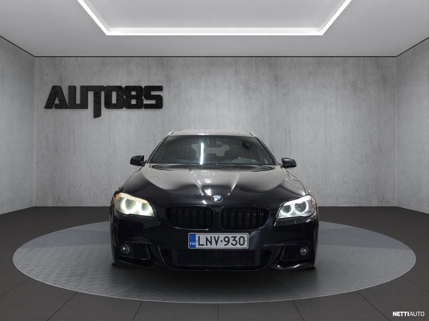 BMW 530 dA xDrive Touring 2011, kuva 3/19